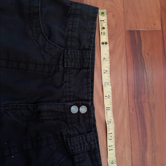 Calvin Klein Capri Pants - size: 6 - Picture 9 of 9